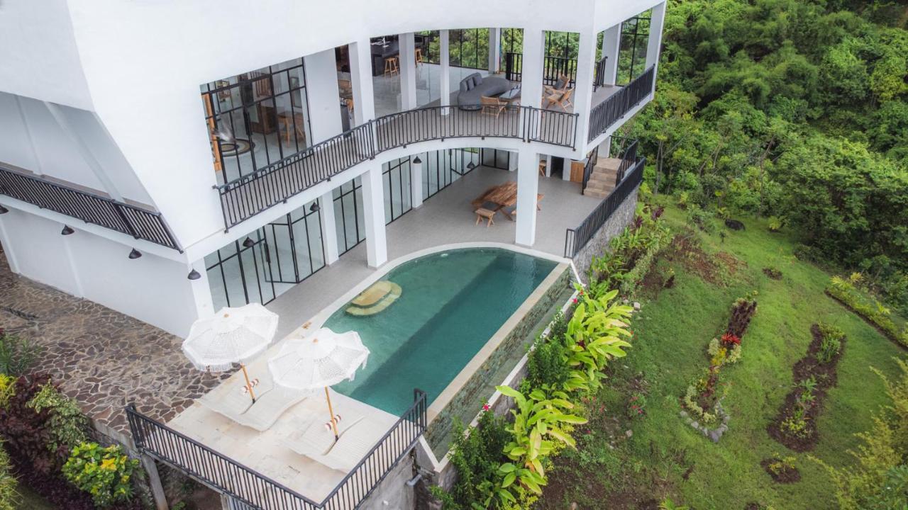 The Hacienda Lovina Villa Luaran gambar