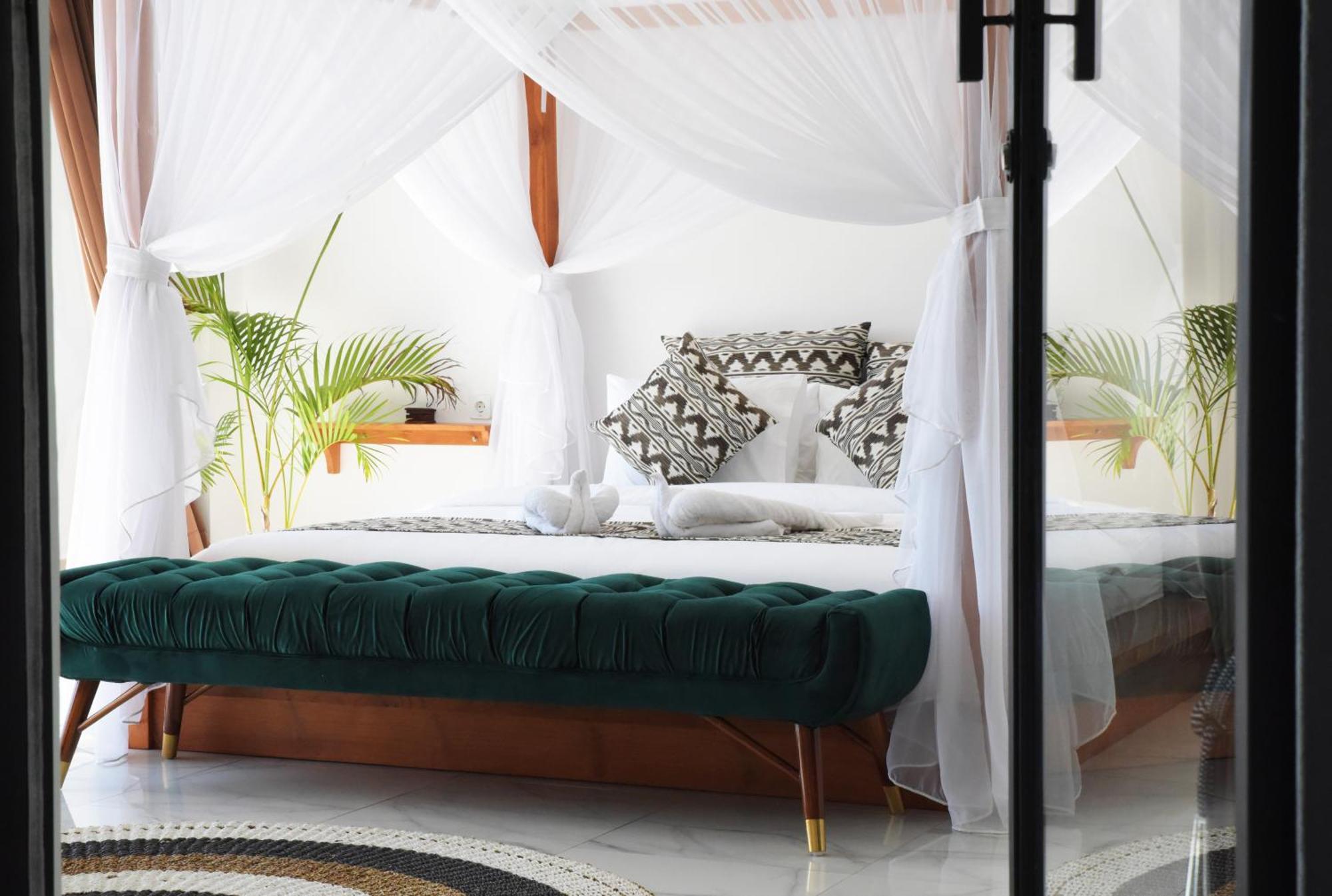 The Hacienda Lovina Villa Luaran gambar